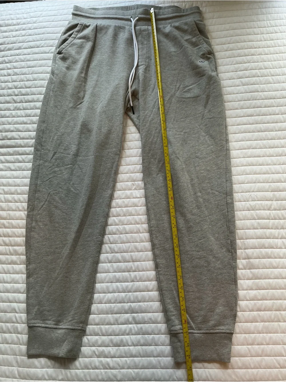 Vineyard Vines Men's Light Heather Gray Jogger Sweatpants